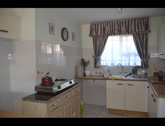 2 BEDROOM FLAT FOR SALE IN SCOTTBURGH CENTRAL